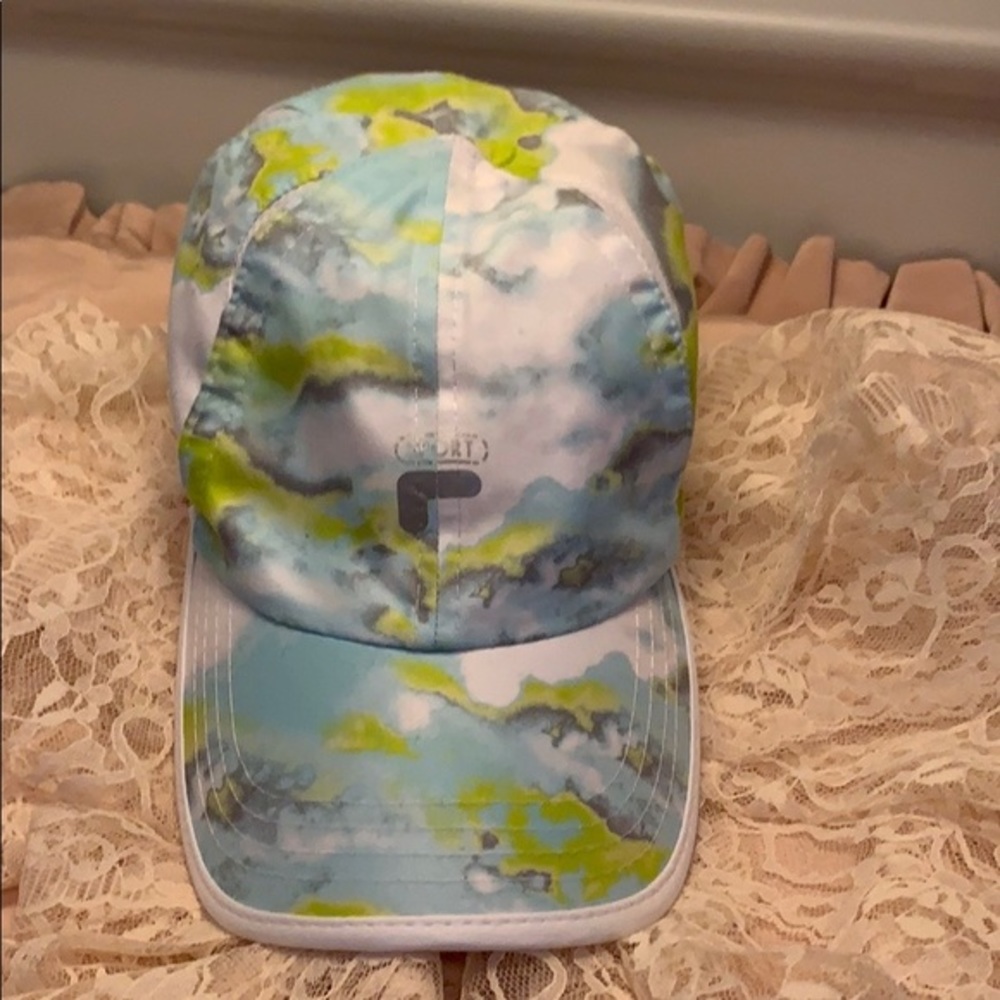 Fila CAP Pre owned